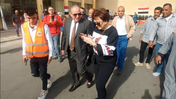 الفنانة لبلة اثناء