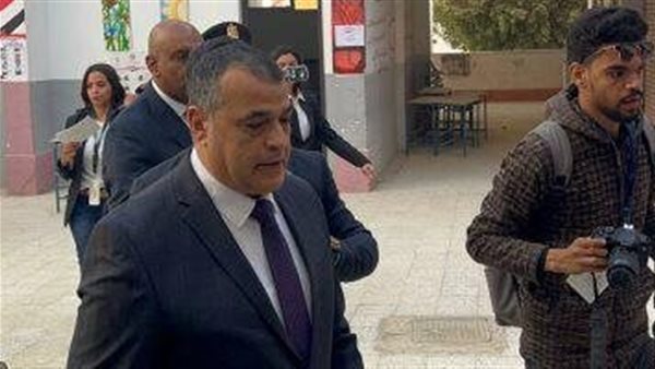  وزير الدولة للإنتاج