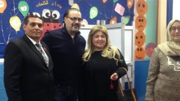 مها احمد وزوجها 