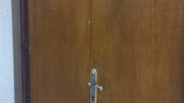 غلق أحدي اللجان في