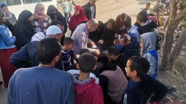 اقبال الاطفال 