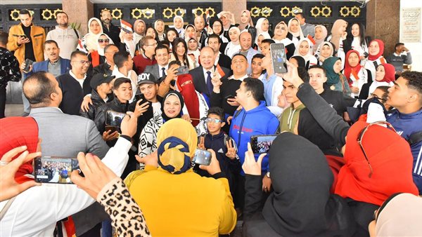 محافظ أسيوط