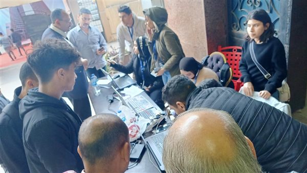 زحام بين الناخبين