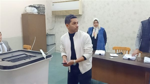 هاني حتحوت يدلي بصوته