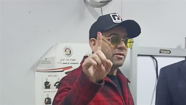 مصطفى قمر يدلي بصوته