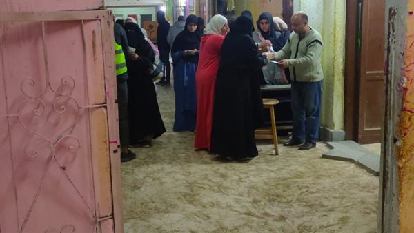 استمرار توافد العديد