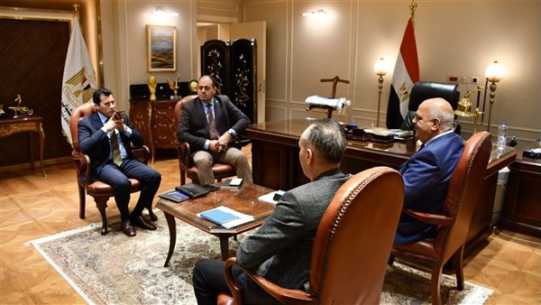 وزير الشباب والرياضة