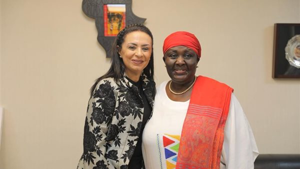 مايا مرسي و رئيسة