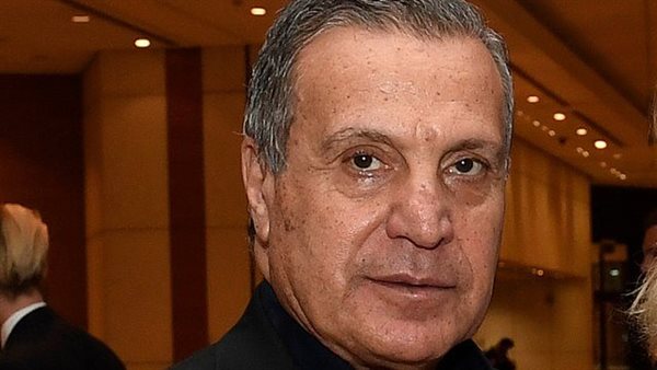 الدكتور نبيل أبو