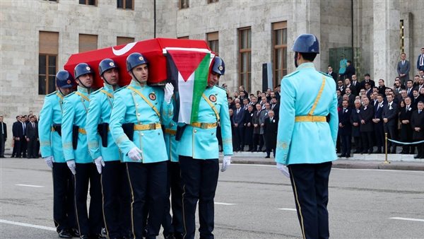 تشييع جثمان حسن بيتماز