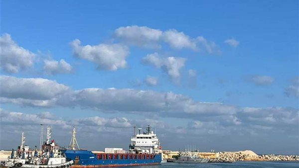 وصول ثاني سفينة إماراتية