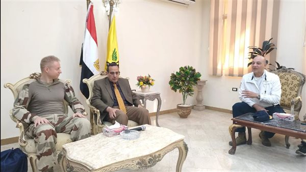 وفد فرنسي في زيارة