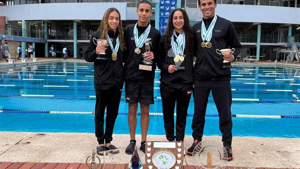 لاعبي الغطس