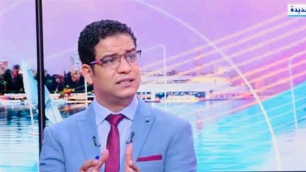 الكاتب الصحفى محمد