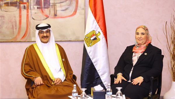 وزيرة التضامن تلتقي