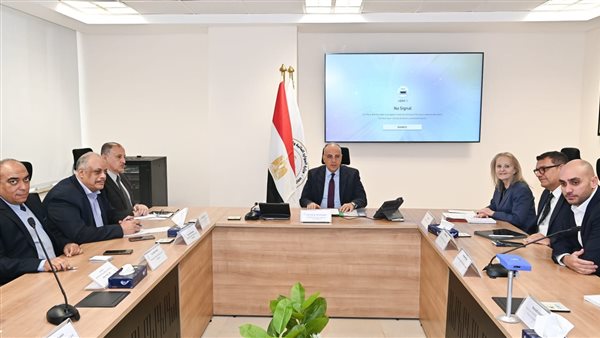 إجتماع الدكتور هانى