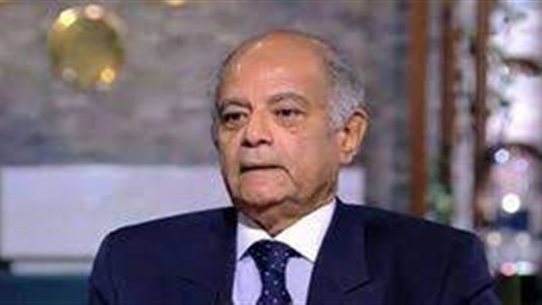 السفير حسين هريدي