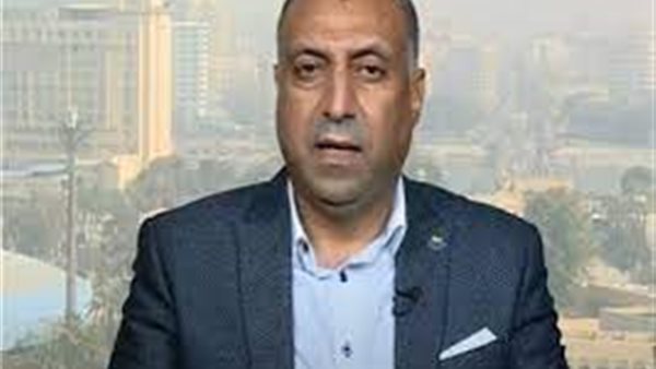 الدكتور أيمن الرقب،