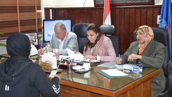 عقد اجتماع يهتم للاهتمام