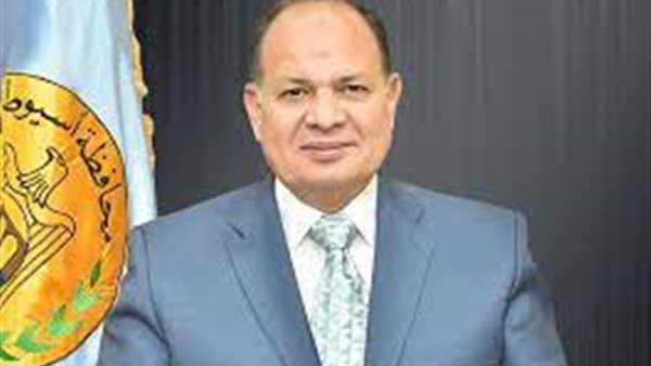 اللواء عصام سعد 