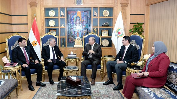 استقبال الوفد العراقي