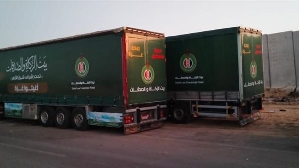 قوافل مساعدات لأهالي