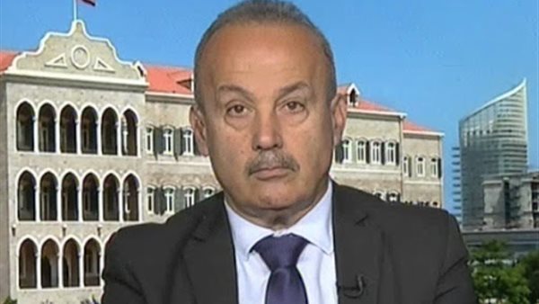 الدكتور  دوميط كامل