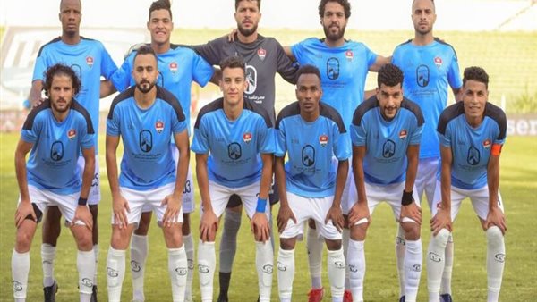 الفريق الأول لغزل