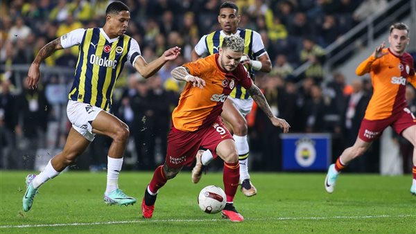 لاعبي الفريقين