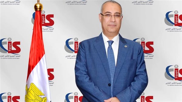  مصطفى أبو العزم