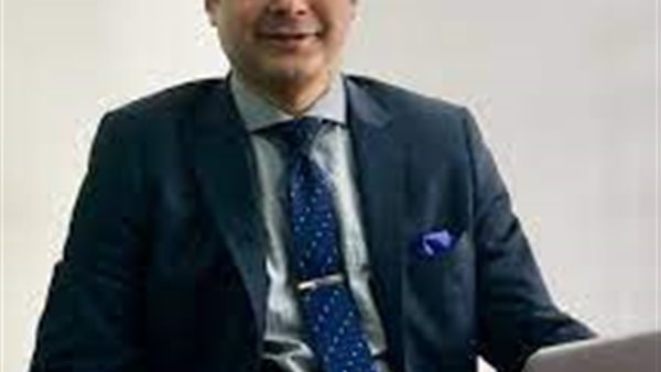  أيمن غنيم الأستاذ