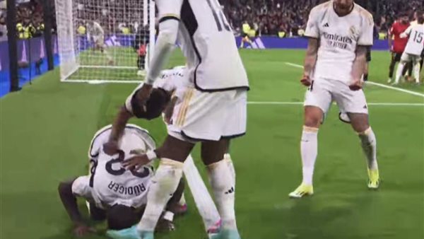 روديجر يسجد بعد إحراز