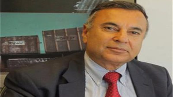 مسعود معلوف، الخبير