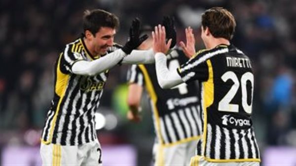 لاعبي يوفنتوس