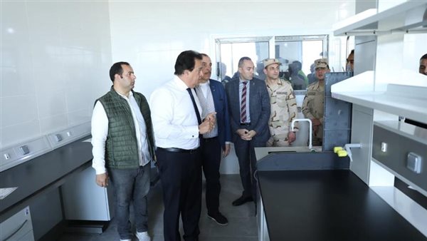 وزير الصحة يتفقد