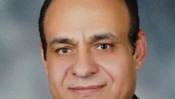 الدكتور محمد الشوادفي،