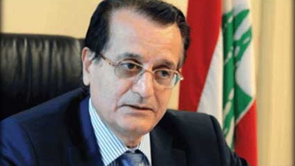 عدنان منصور 