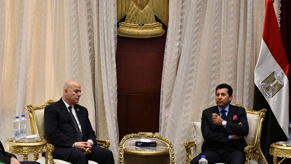 جانب من اللقاء