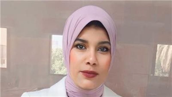  منار غانم عضو المركز