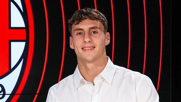 توقيع اللاعب