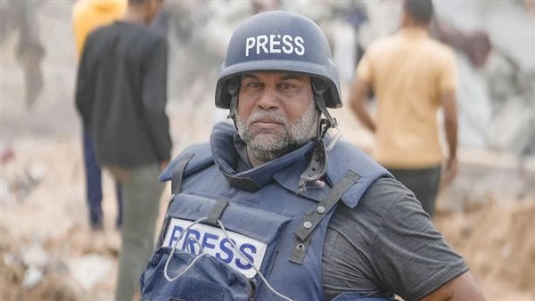  الإعلامي وائل الدحدوح