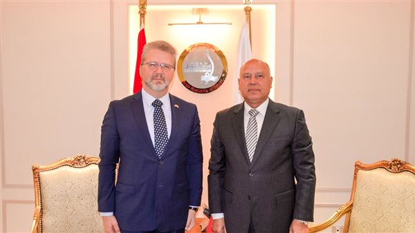 خلال الاجتماع اليوم