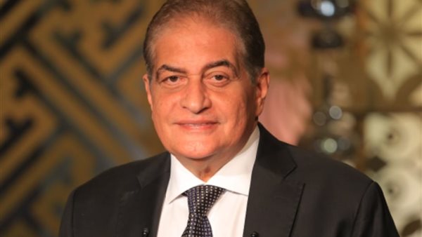 الإعلامي أسامة كمال