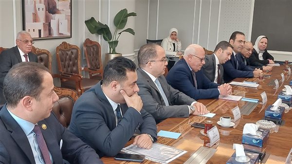 نواب بورسعيد يلتقون