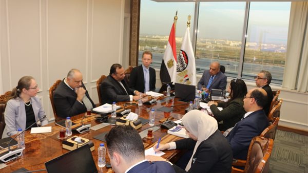 وزير قطاع الاعمال