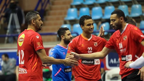 رجال طائرة الأهلي