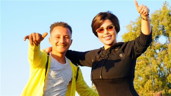 المطربة شمس الكويتية