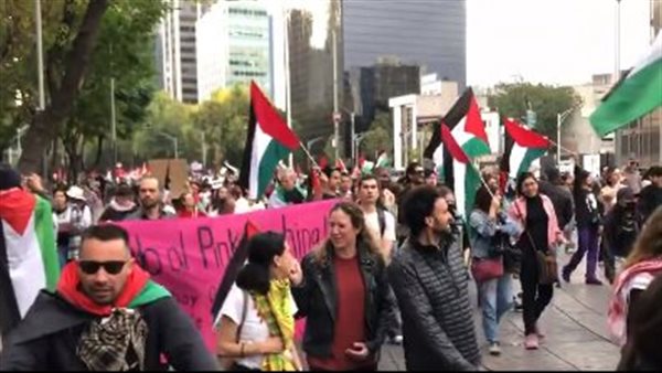 مسيرة حاشدة في عاصمة