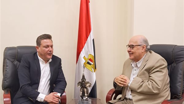 قيادات حزب الغد