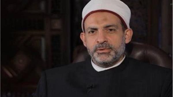 الدكتور على فخر،